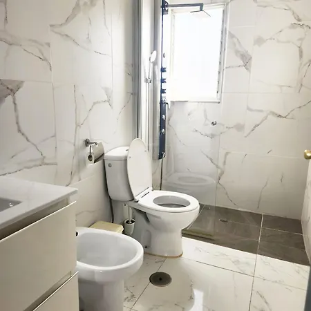 3 Bedroom Pool Front In * アデヘ