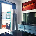 3 Bedroom Pool Front In 度假居