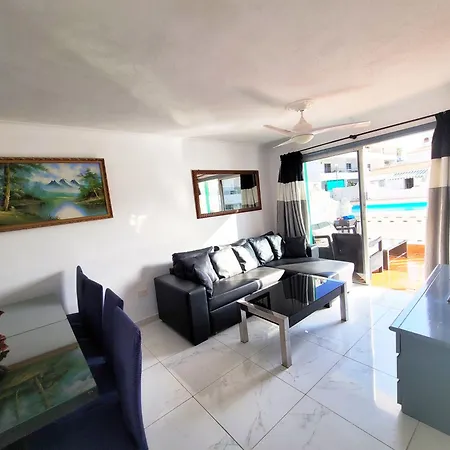 3 Bedroom Pool Front In Tatil Evi Costa Adeje